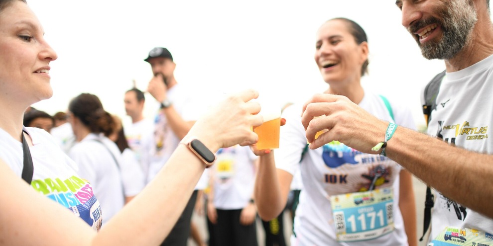 momenti di convivialità a fine gara con birra